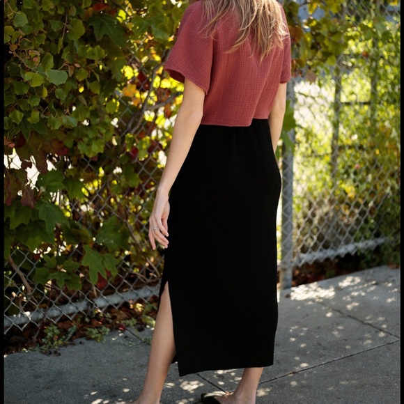 Mijeong Park Rib Knit MIDI Skirt in Navy - Picture 2 of 11